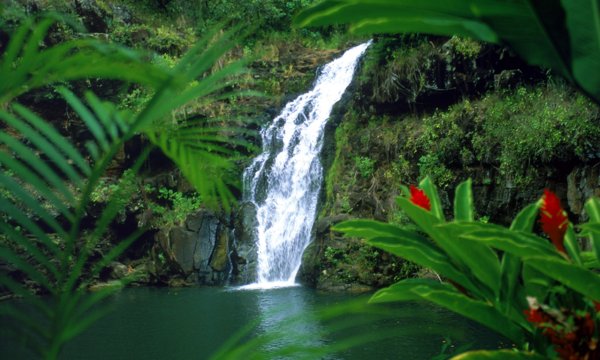 3D Waterfall HD Wallpaper Screenshot Image