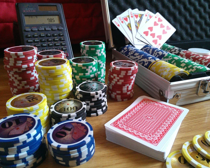 Poker Calculator Pro Image