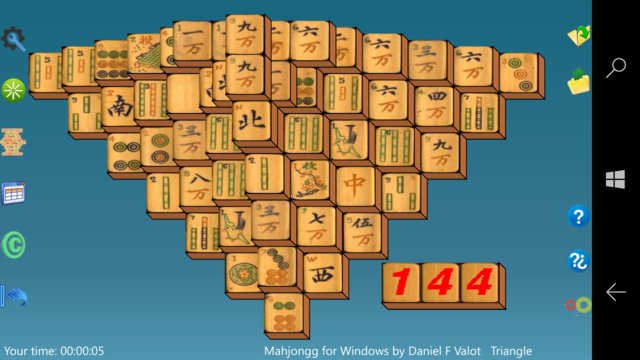 Multilingual Mahjongg Solitaire Screenshot Image