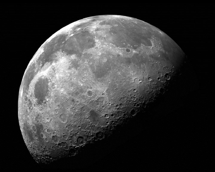 Moon Pictures Image